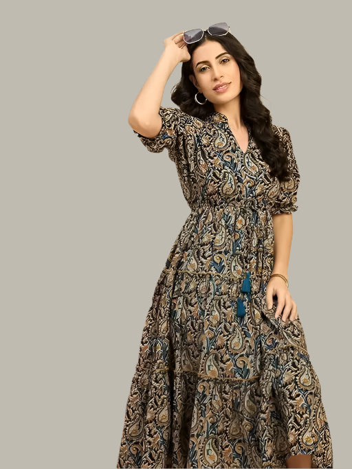 Stylish Side View of Rayon Western Knee-Length Dress for Women
