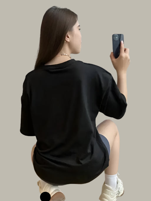 Side profile of black Fluttering T-Shirt – Trendy Women's Fashion Tee
